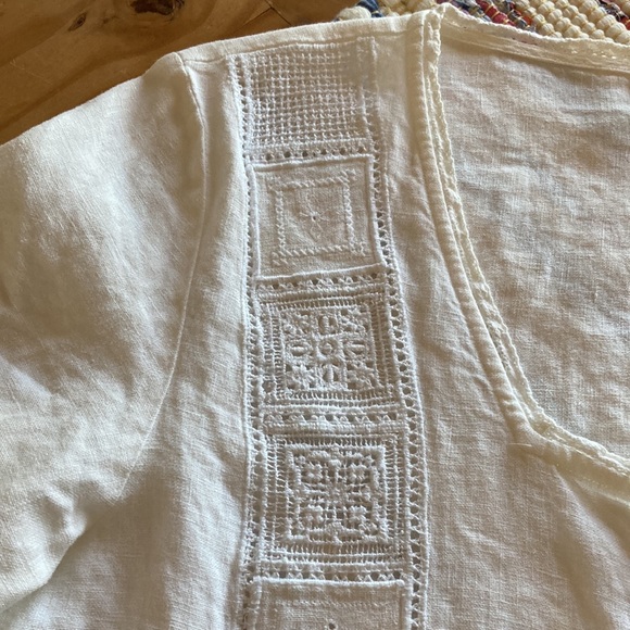 J Jill linen tunic, Pet. Medium, ecru - Picture 4 of 7